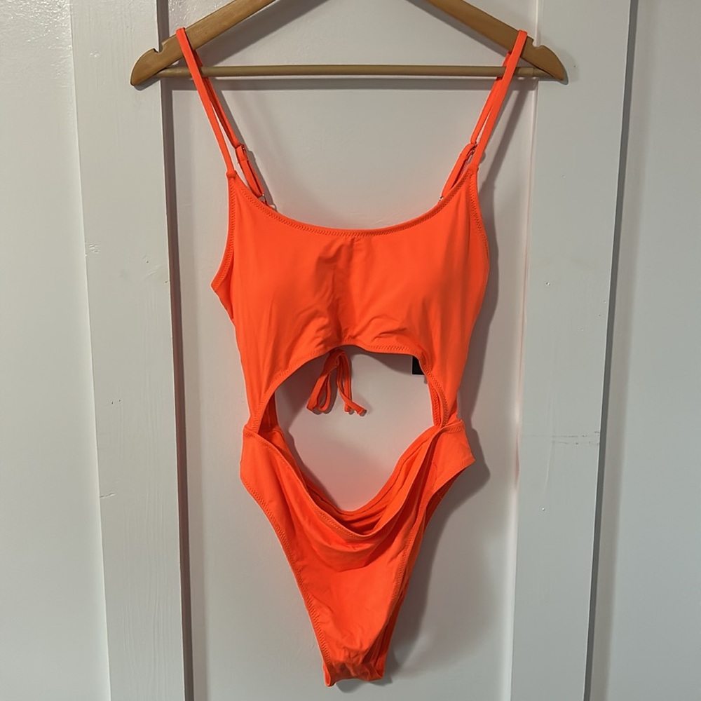 NWT One Piece Swimsuit Monokini Cut Out Cheeky Swimwear Orange Large - Picture 2 of 4